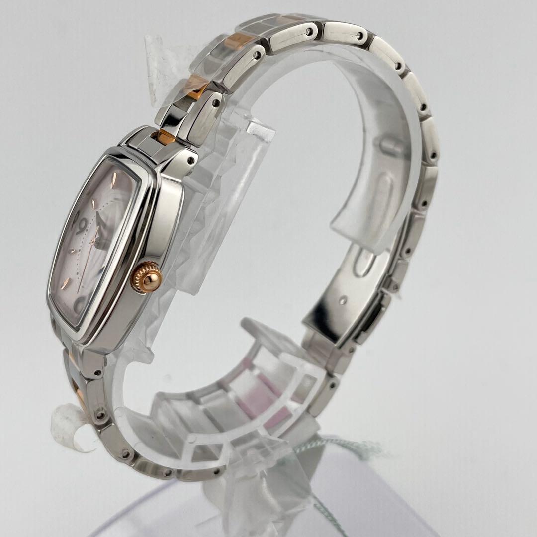 【稼働/未使用級】セイコー　ソーラー　スクエア　腕時計　レディース　ピンク文字盤