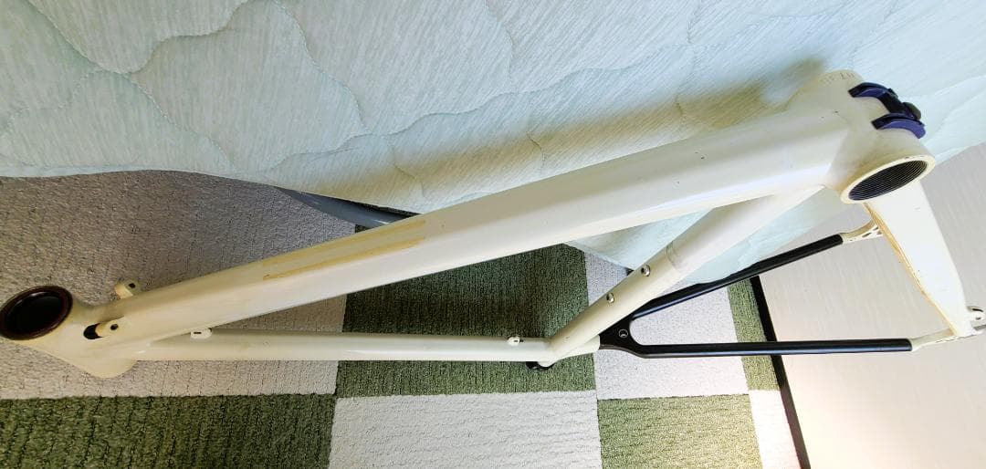 ❖ブリジストン　アンカーフレーム❖700C用　650Bにも