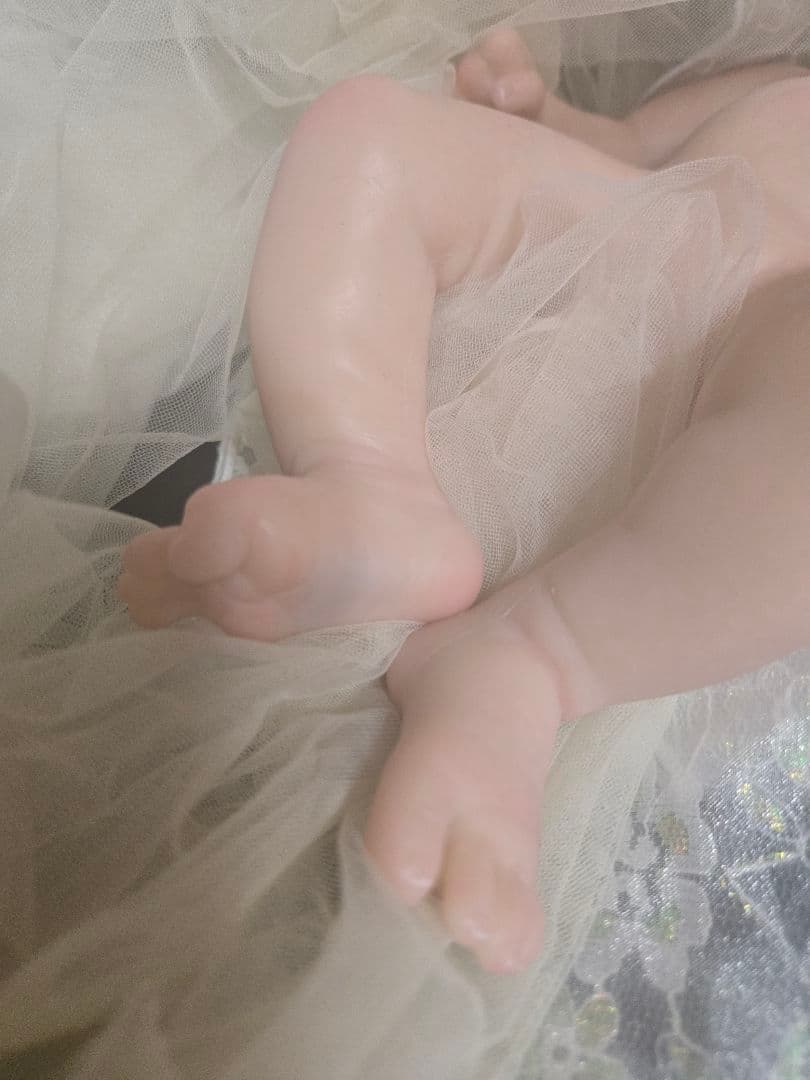 シリコンリボーンドール。お口が開く美人さん。