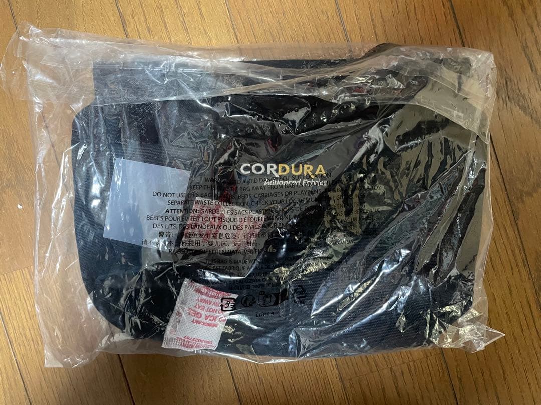 バッグ 2025SS Supreme Mini Messenger Bag