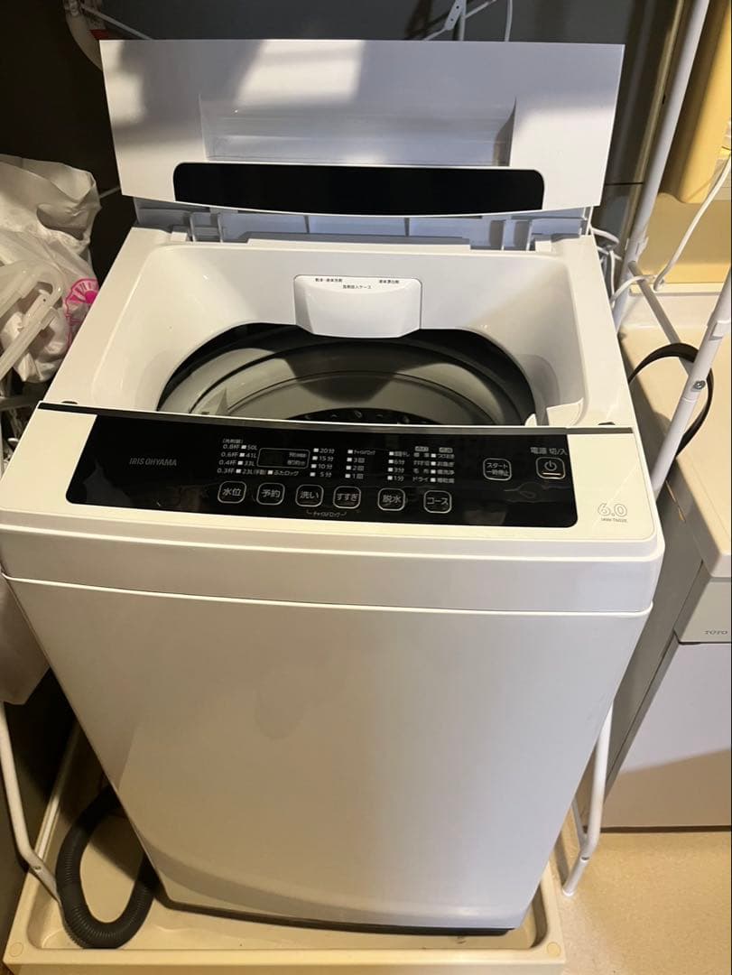 ホワイト 縦型洗濯機 6.0kg IAW-T602E