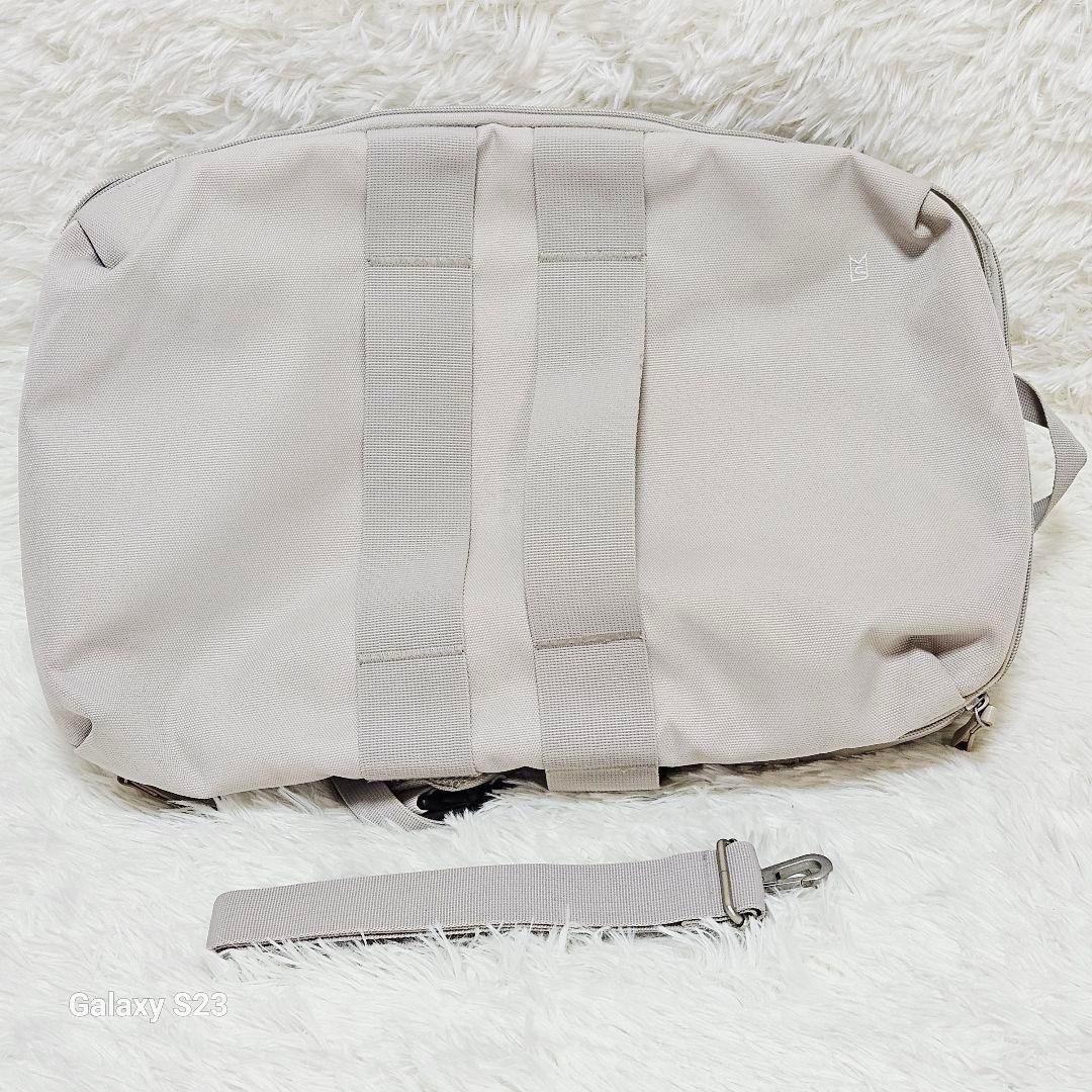 美品♥ ミレスト キャリーケース対応 3way 大容量 リュック ショルダー