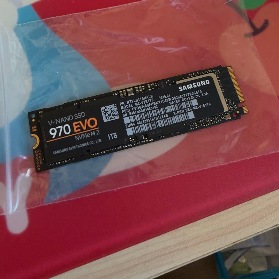 内蔵型SSD Samsung 970 EVO 1TB NVMe M.2 SSD