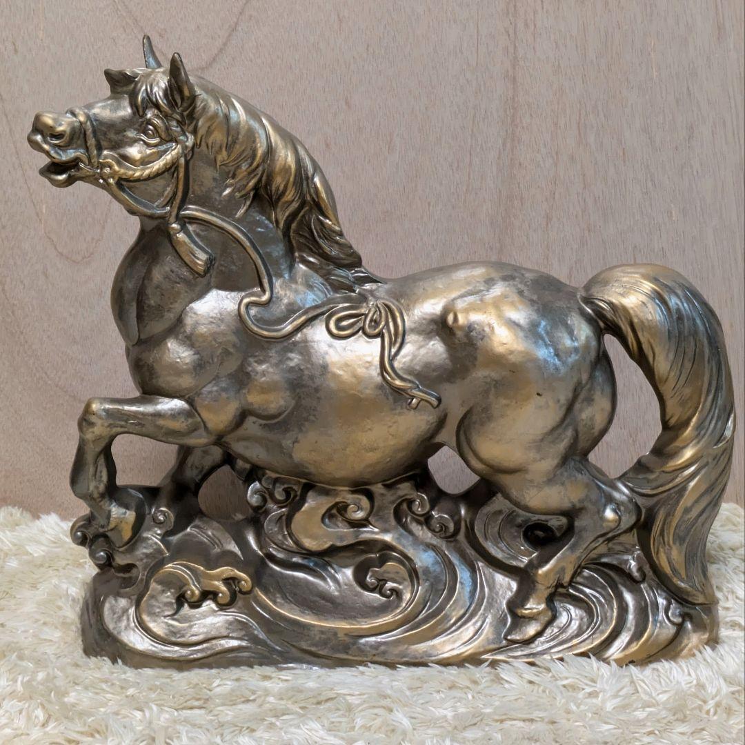 【新品未使用】繁栄招福置物 馬置物 開運 風水 縁起物 陶器 立ち馬 とこなめ焼