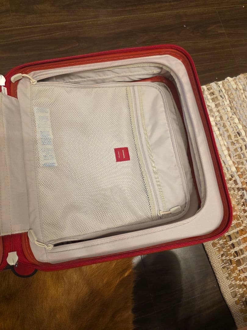 と*ん様 innovator イノベーター スーツケース 33L レッド