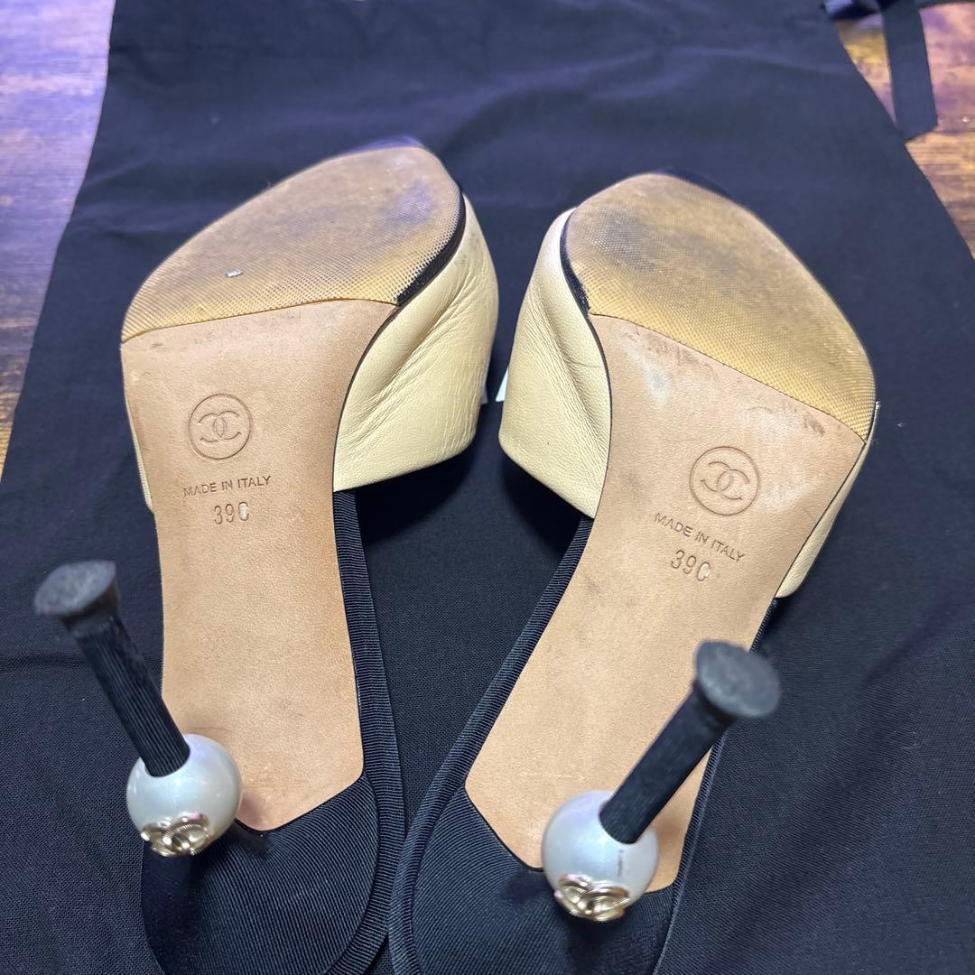 CHANEL ベージュ ブラック パンプス