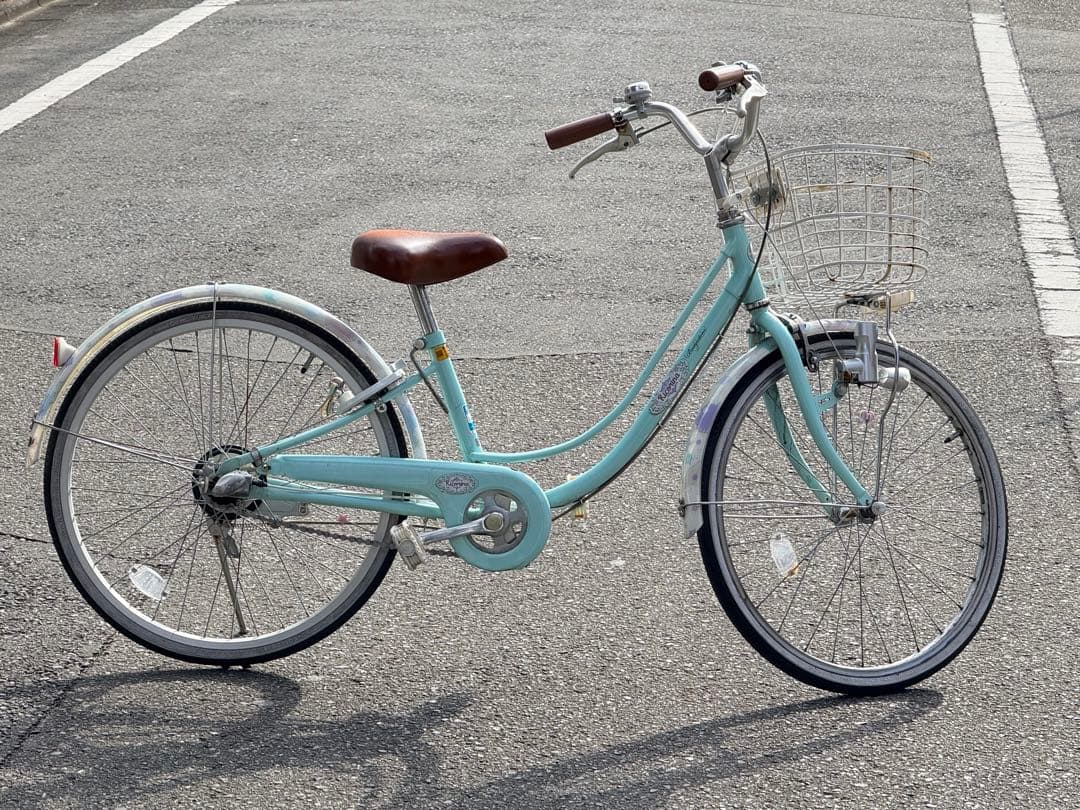 美品 ブリヂストン　22インチ　子供用自転車 ミントグリーン （東京多摩地区）