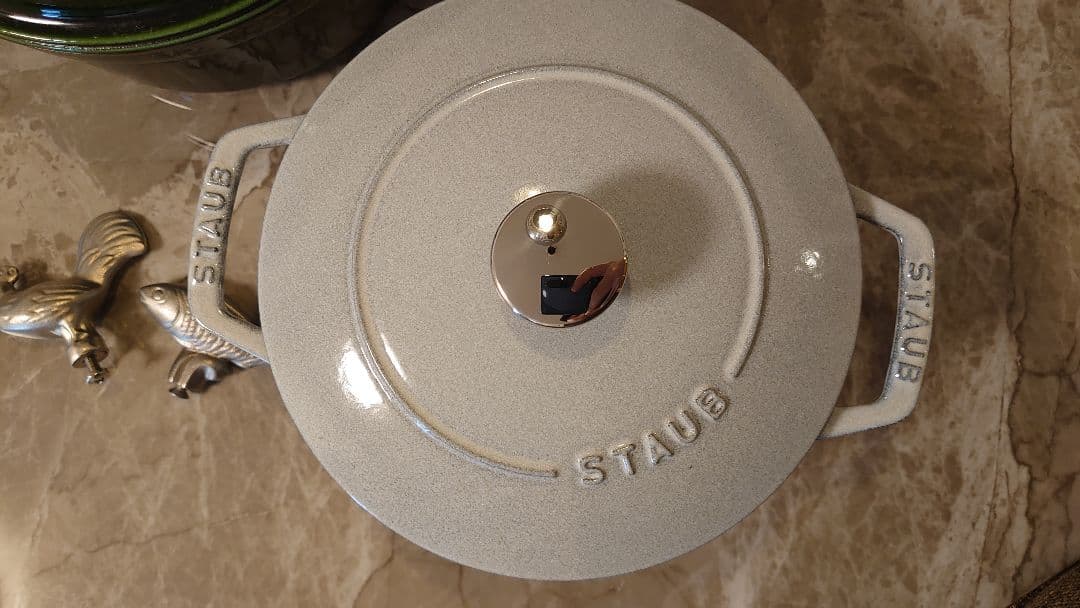 Staub ワナベ カンパーニュ M 18cm