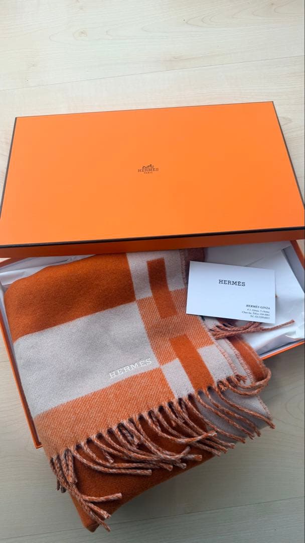 HERMES マフラー　オレンジ