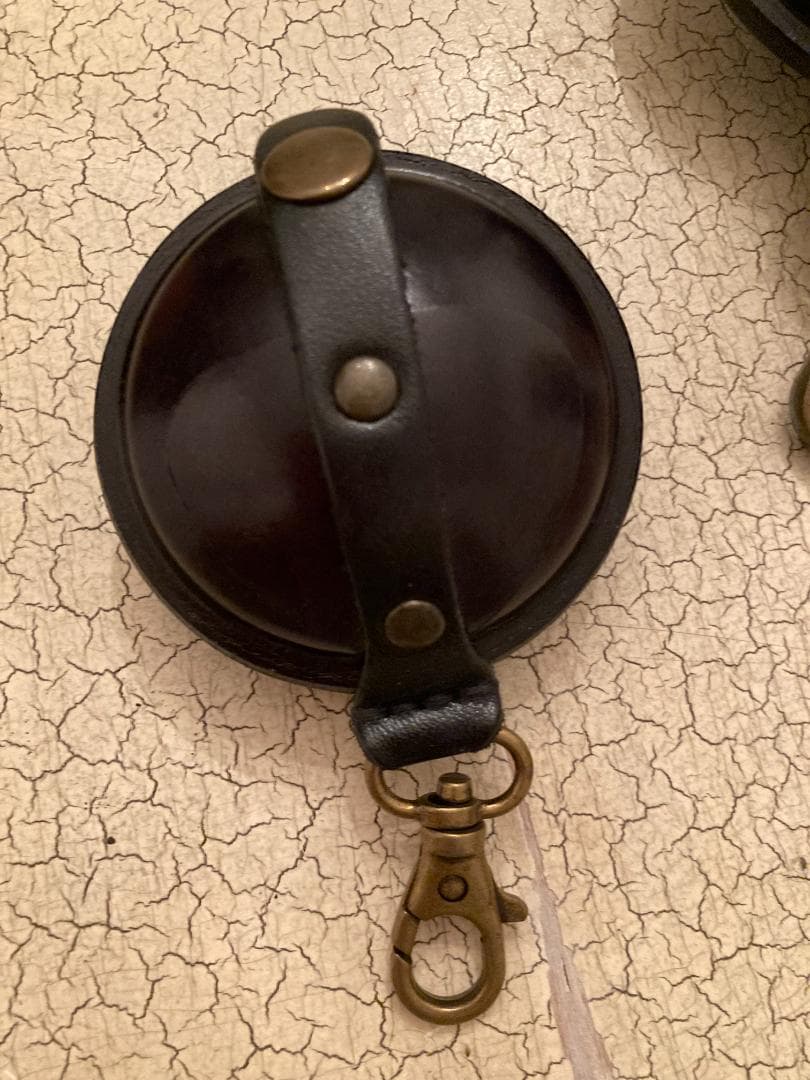 革製ケース大小ペアで・灰皿ケース・クランプマルチケース　ハンガリー製