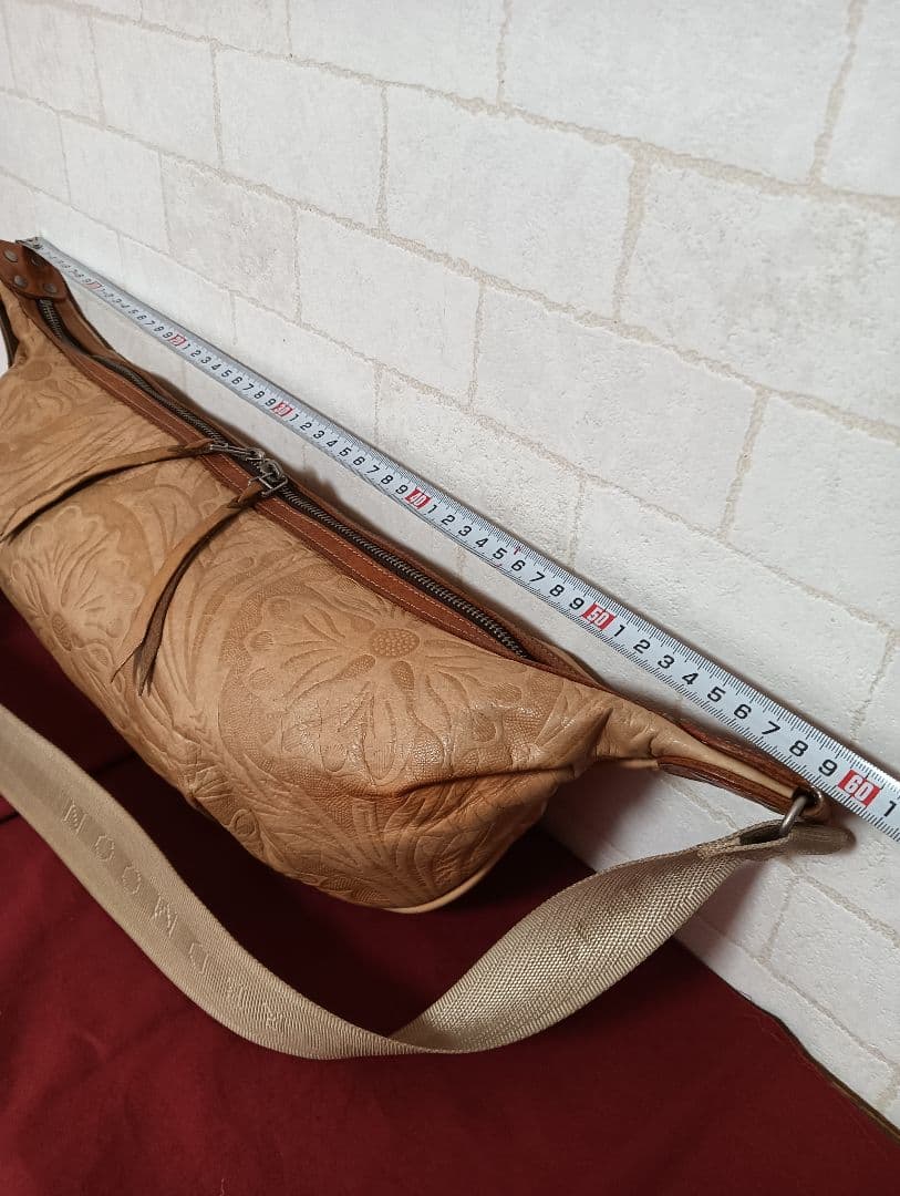 美品! 激レア！REDMOONレッドムーン メンズ大型ボディバッグ 特注品？