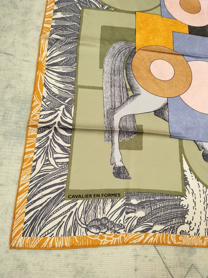 エルメス HERMES カレ90 カヴァリエ アン フォルム