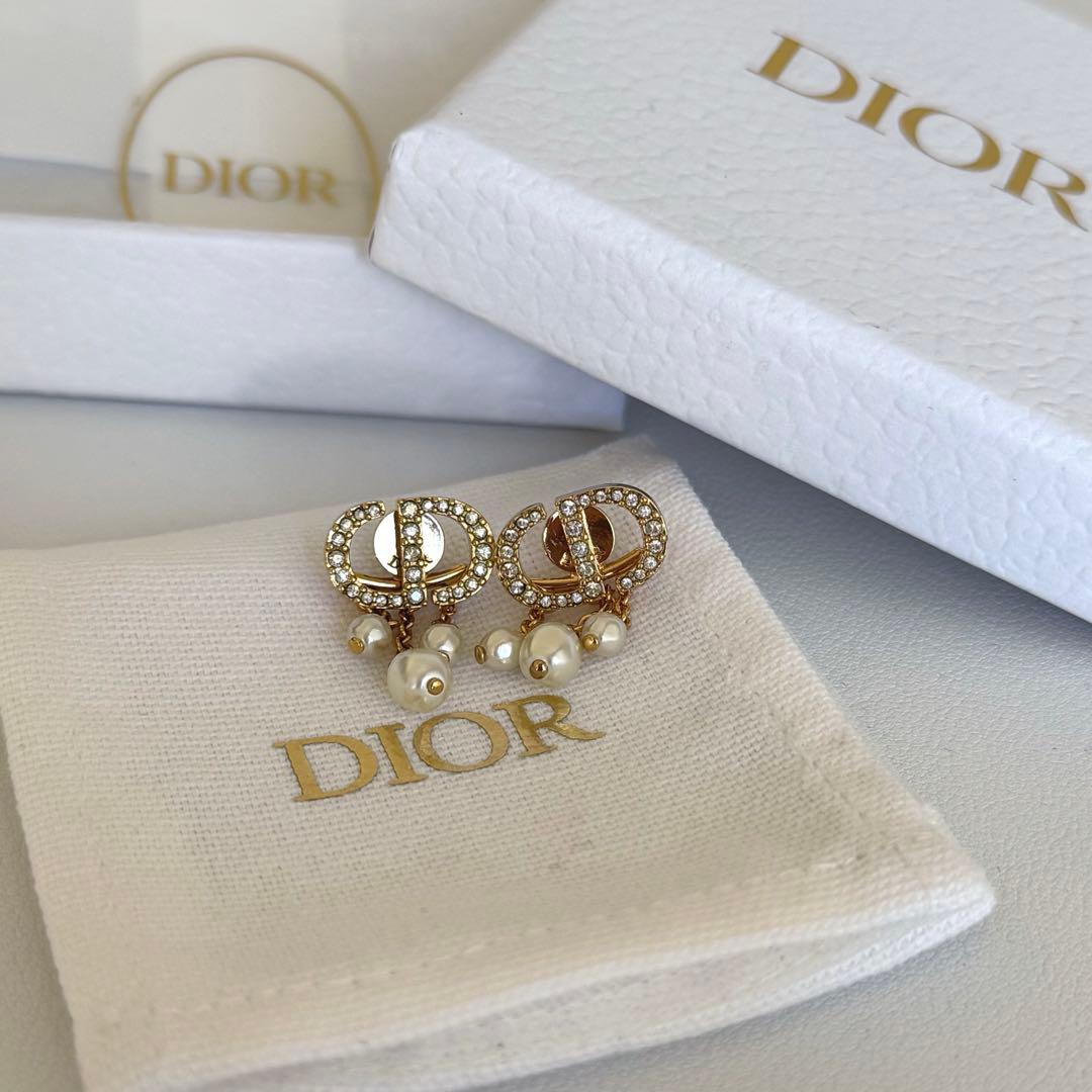 新品 Dior ダブルオーバルモチーフピアス CDロゴ ピアス パール
