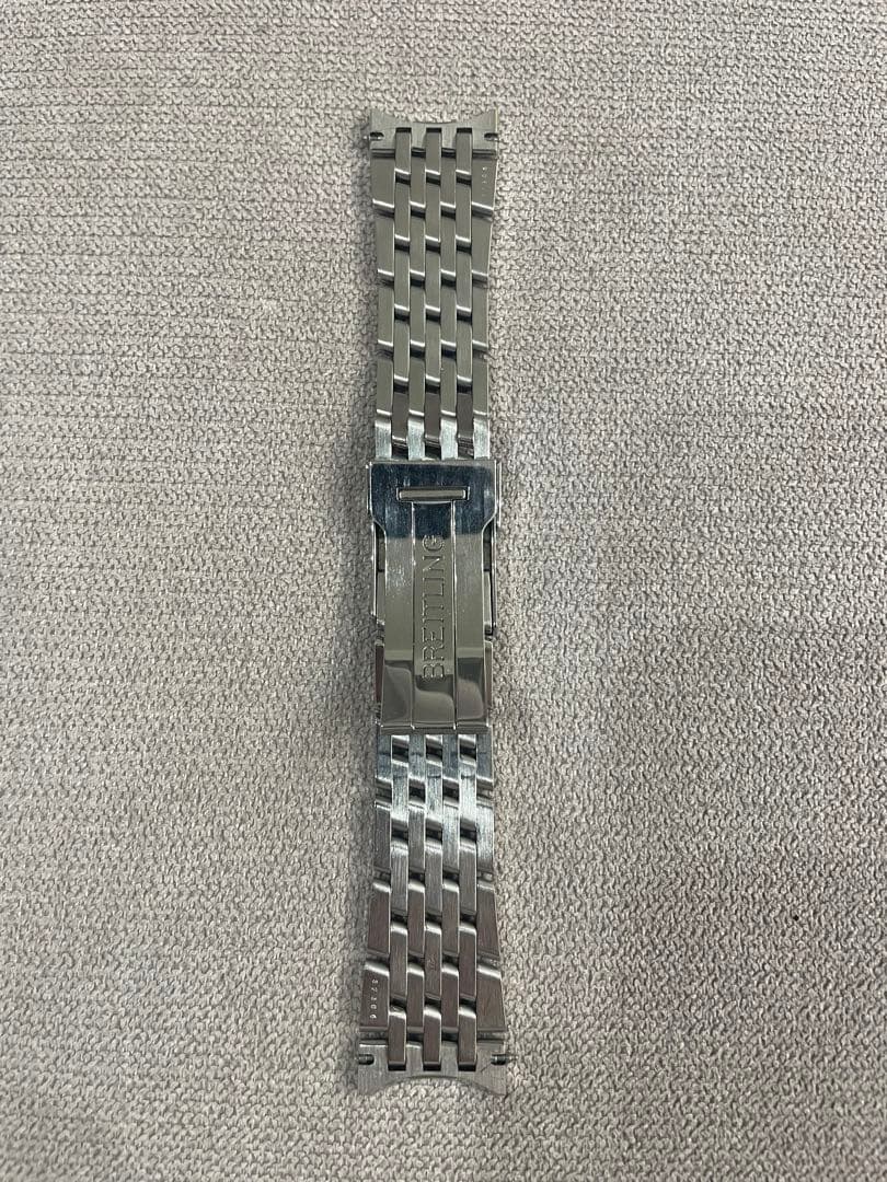 Breitling Navitimer A23322用純正ベルト　22mm