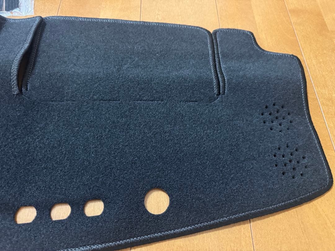 u*H様 Sunland ダッシュボードマット トヨタ ランドクルーザー プラド