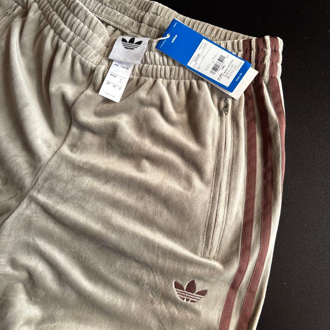 adidas originals ベロア　トラックパンツ　Mサイズ