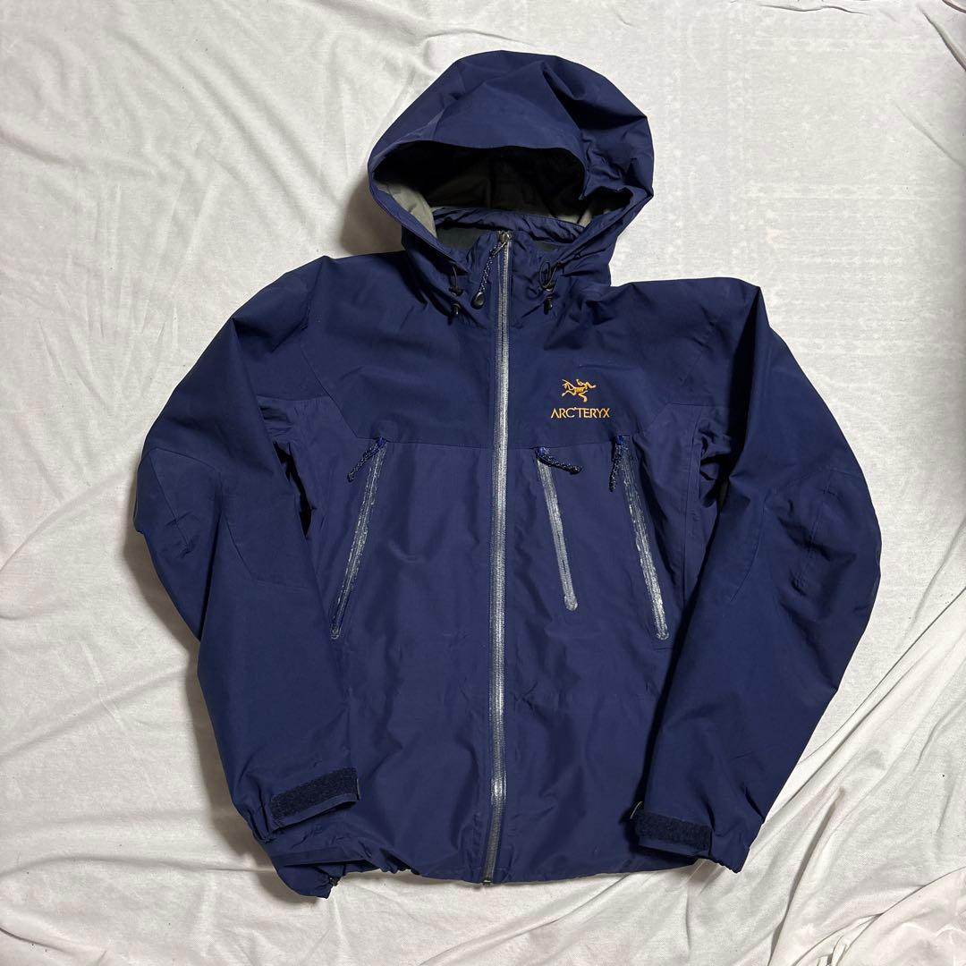 アークテリクス　名作 絶版 金ロゴ 刺繍 Theta AR Jacket