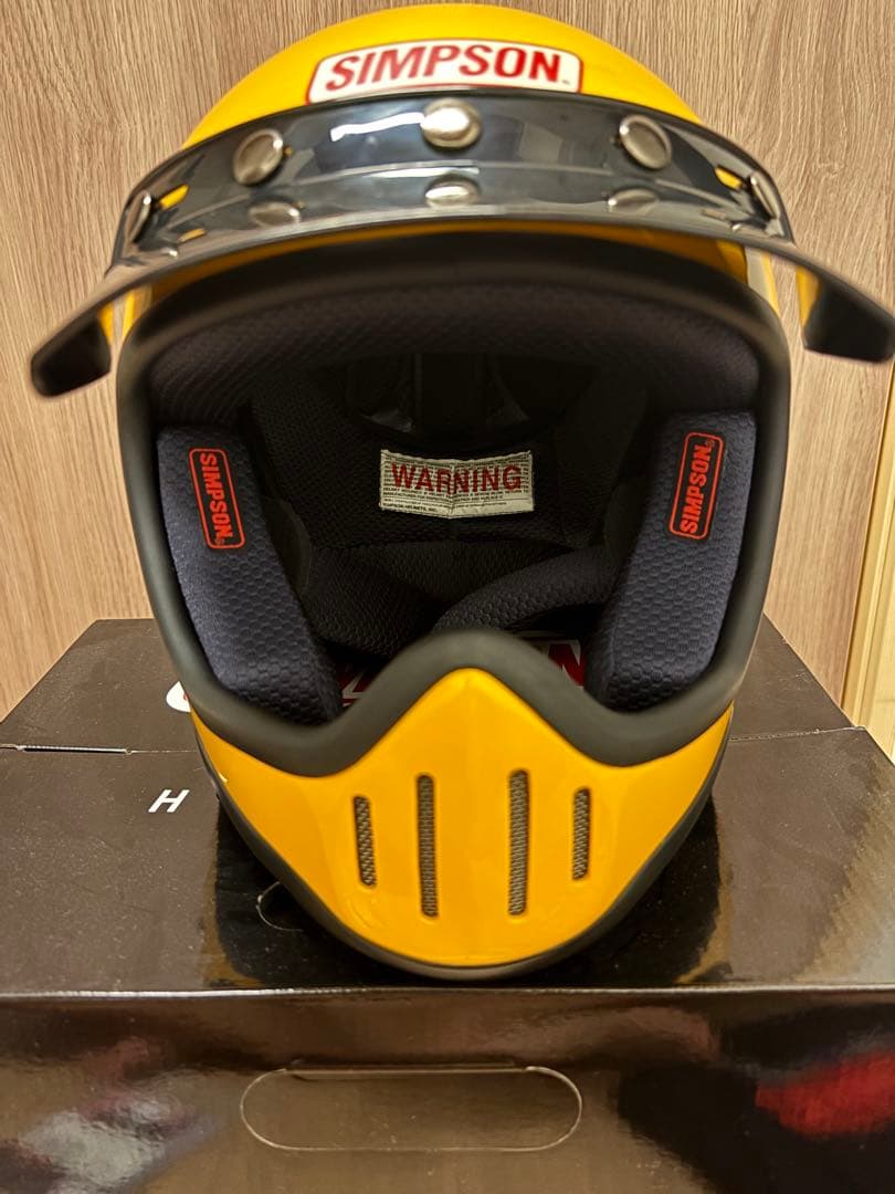 シンプソンm50 イエロー　ゴーグル、バイザー付き　Mサイズ