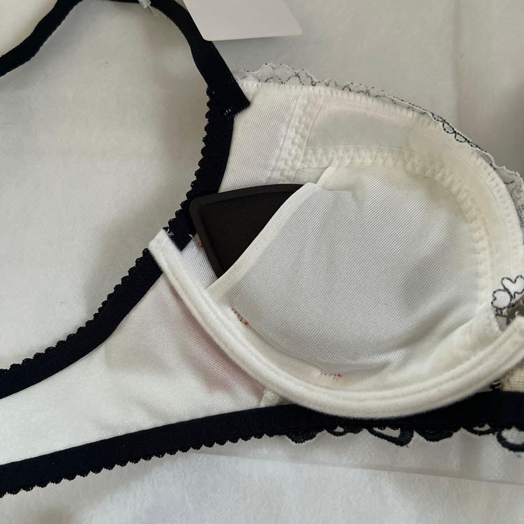 ワコール　サルート　ブラジャー　ショーツ　セット　C75 M