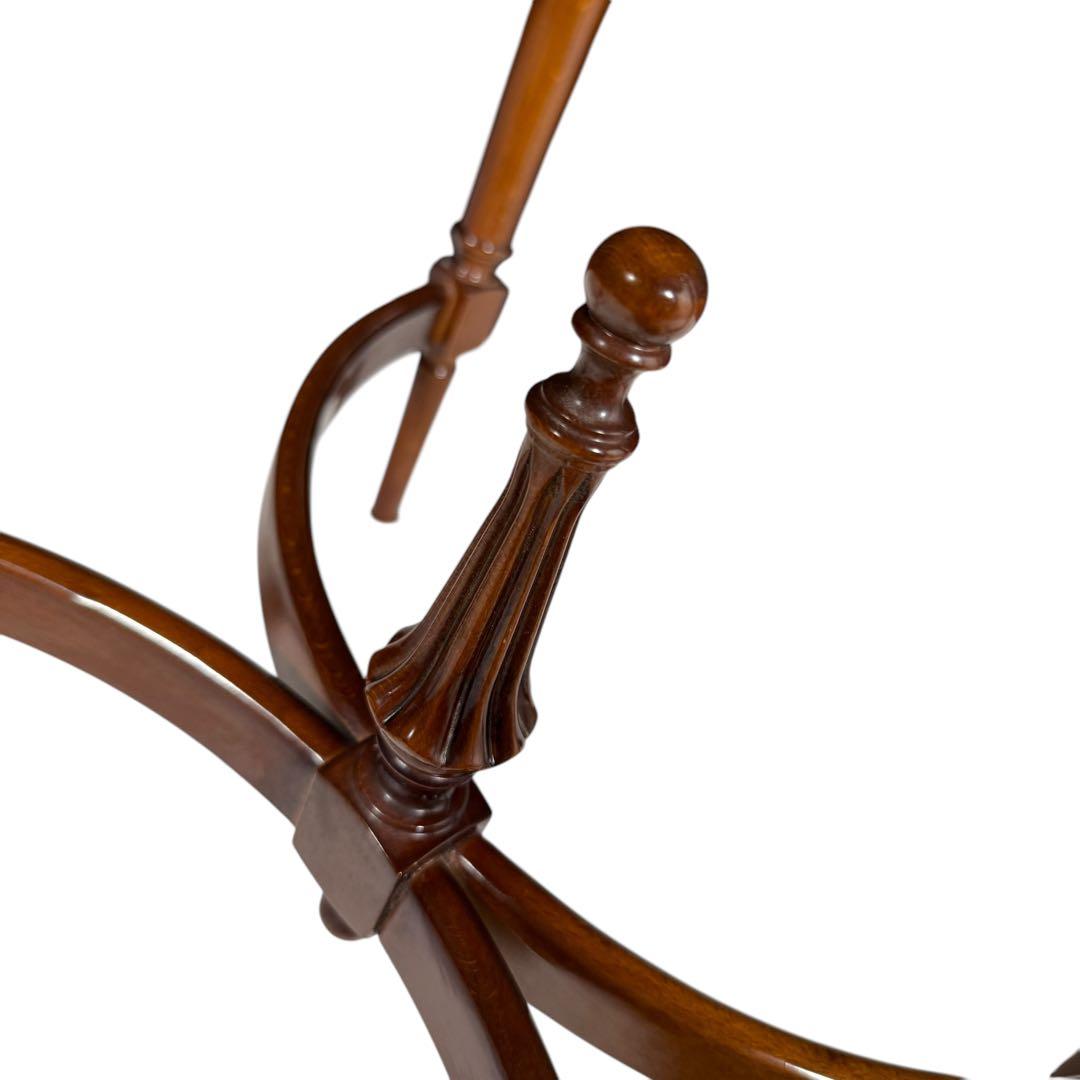 HR615 【希少デザイン】英国アンティーク　オケージョナルテーブル