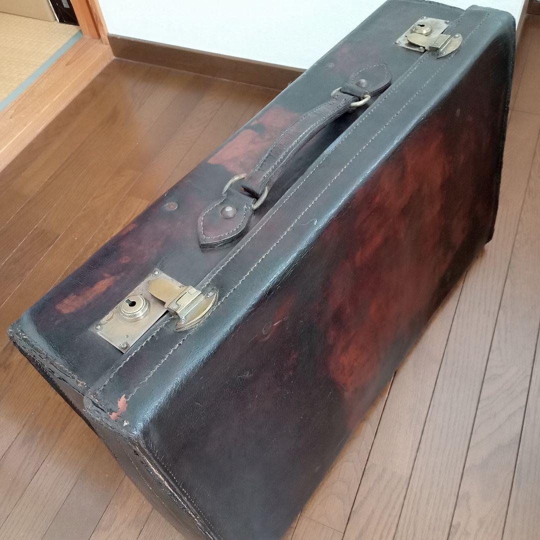 イギリスアンティーク　レザートランク