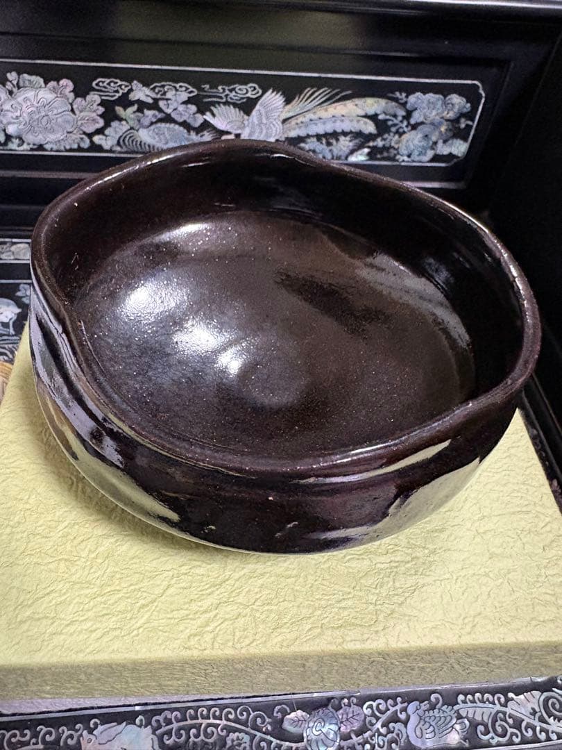 茶道具 黒織部沓形茶碗 万太郎