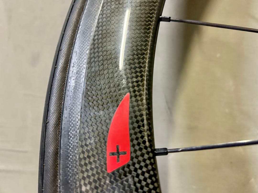◆鬼軽いカーボンホイール＋タイヤ重量0.93g！◆