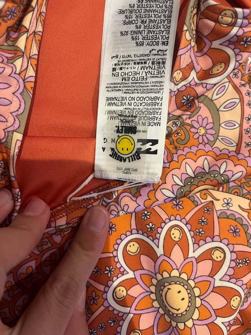 BILLABONG 花柄 ワンピース水着　サイズS