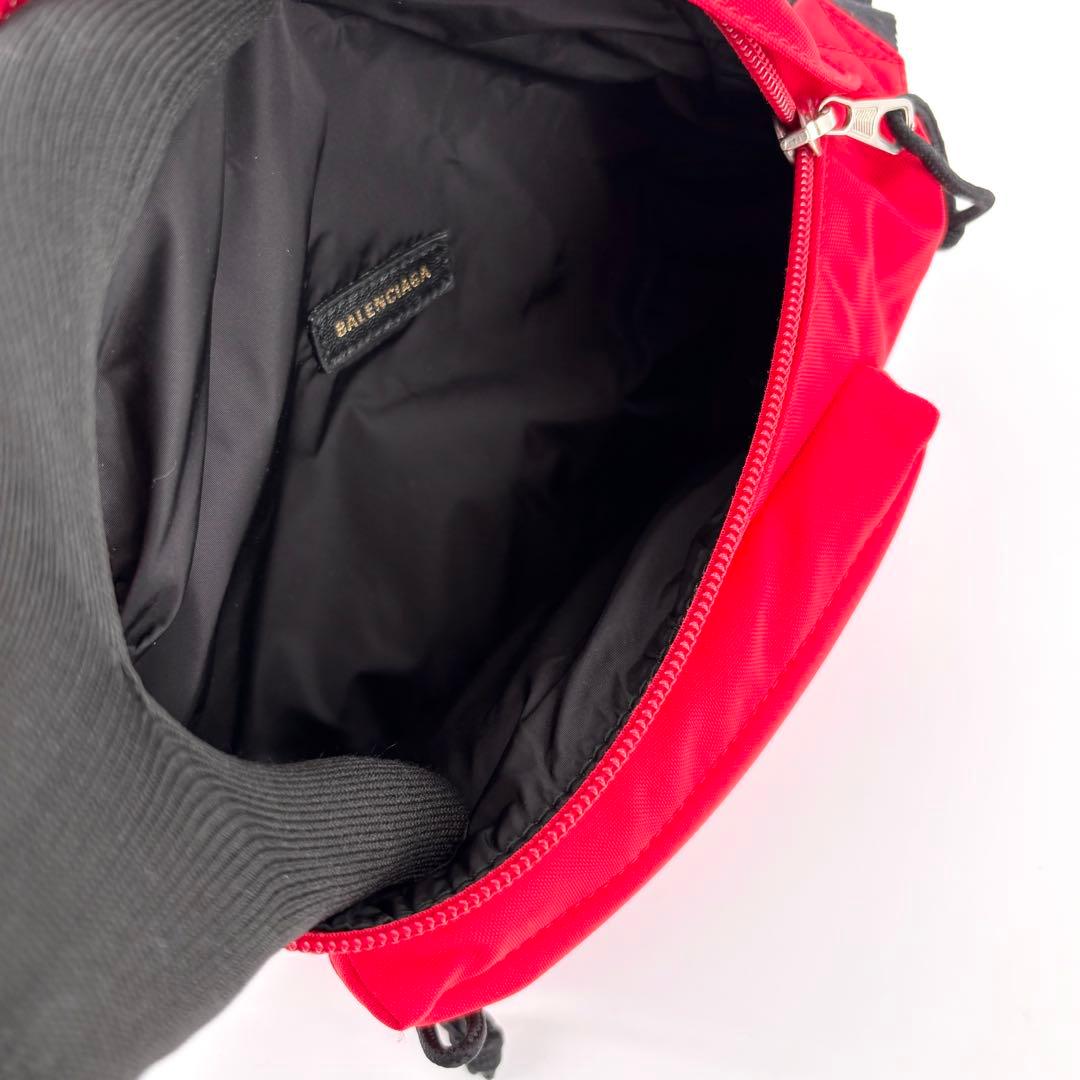 良品　バレンシアガ　ボディバッグ　レッド　ナイロン　ロゴ