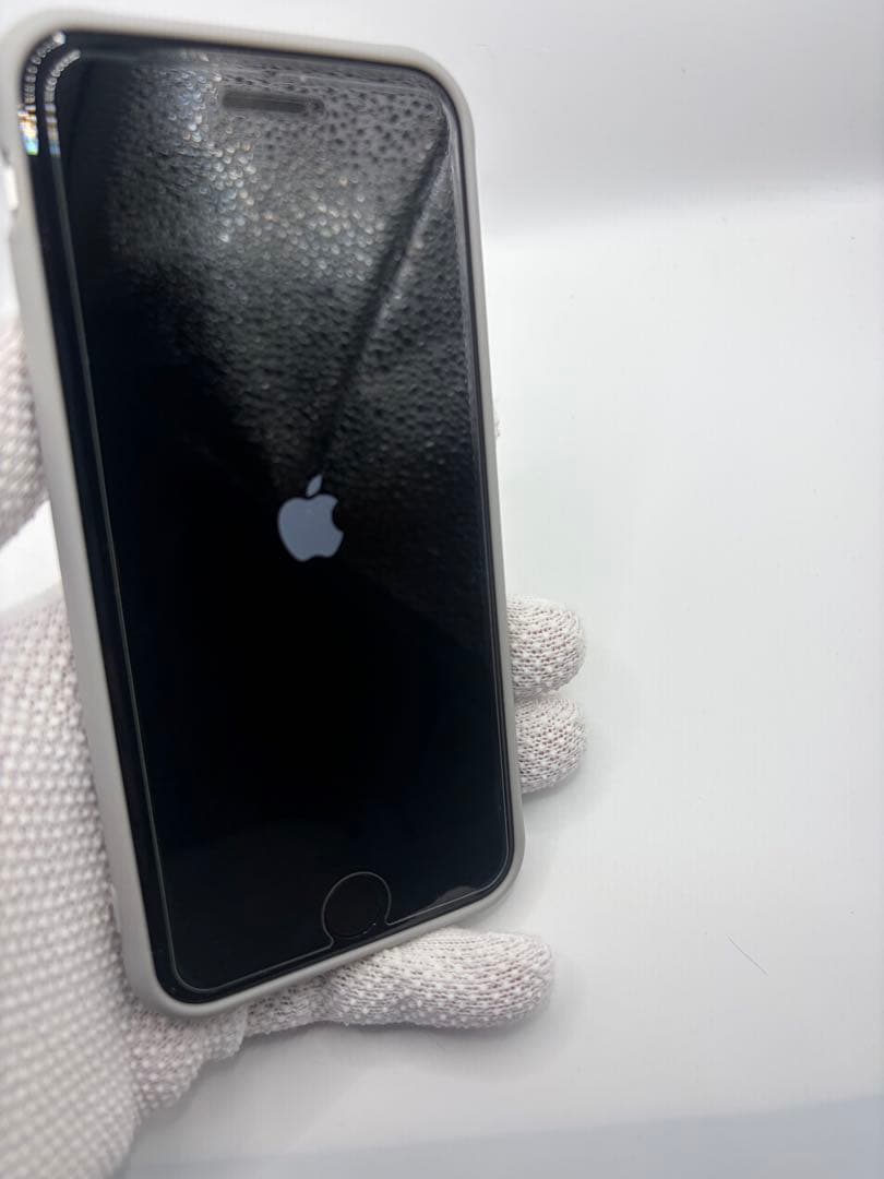 Apple iPhone SE2 ホワイト