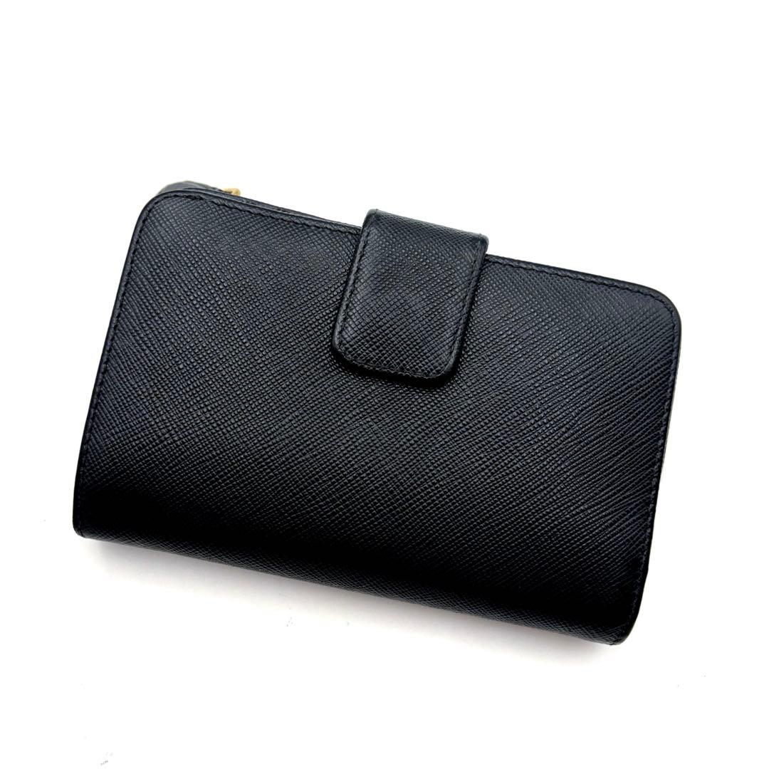 極美品　プラダ　PRADA 二つ折り財布　サフィアーノ　レザー　ブラック