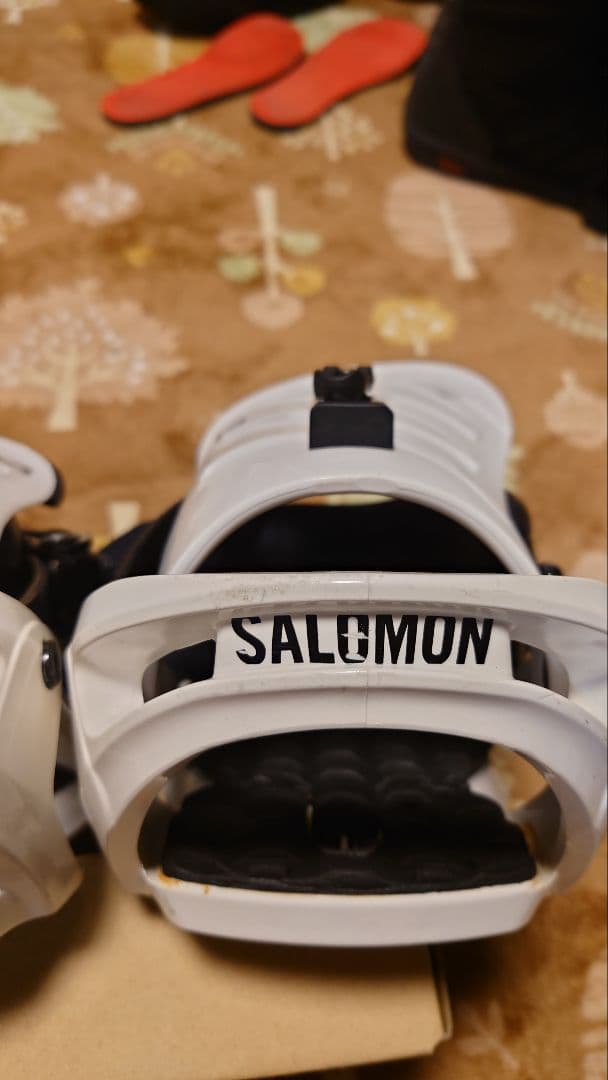 Salomon ビンディング RHYTHM