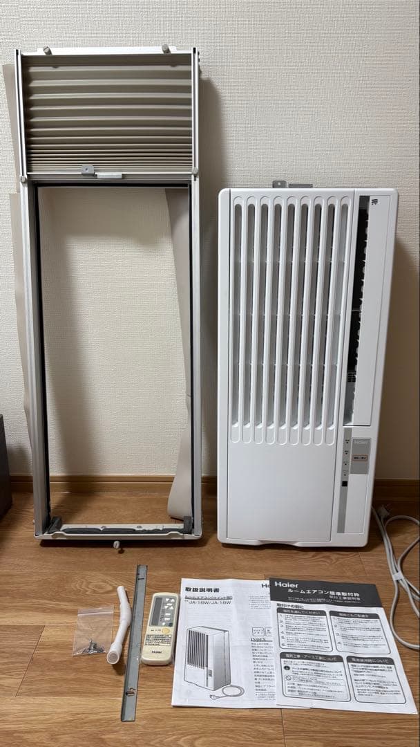 送料込　2022年製　Haier 窓用エアコン JA-16W