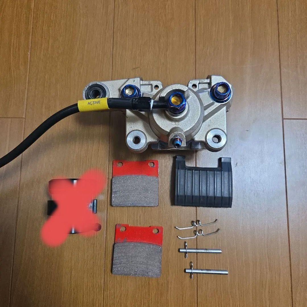 ZRX1100 リアブレーキキャリパー、他