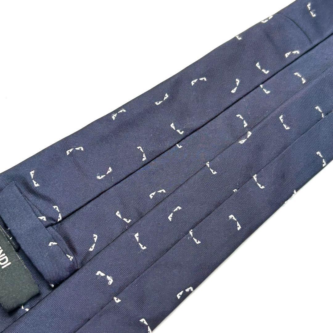 【極美品✨】フェンディ ネクタイ ネイビー モンスター バグズ 現行 高級シルク