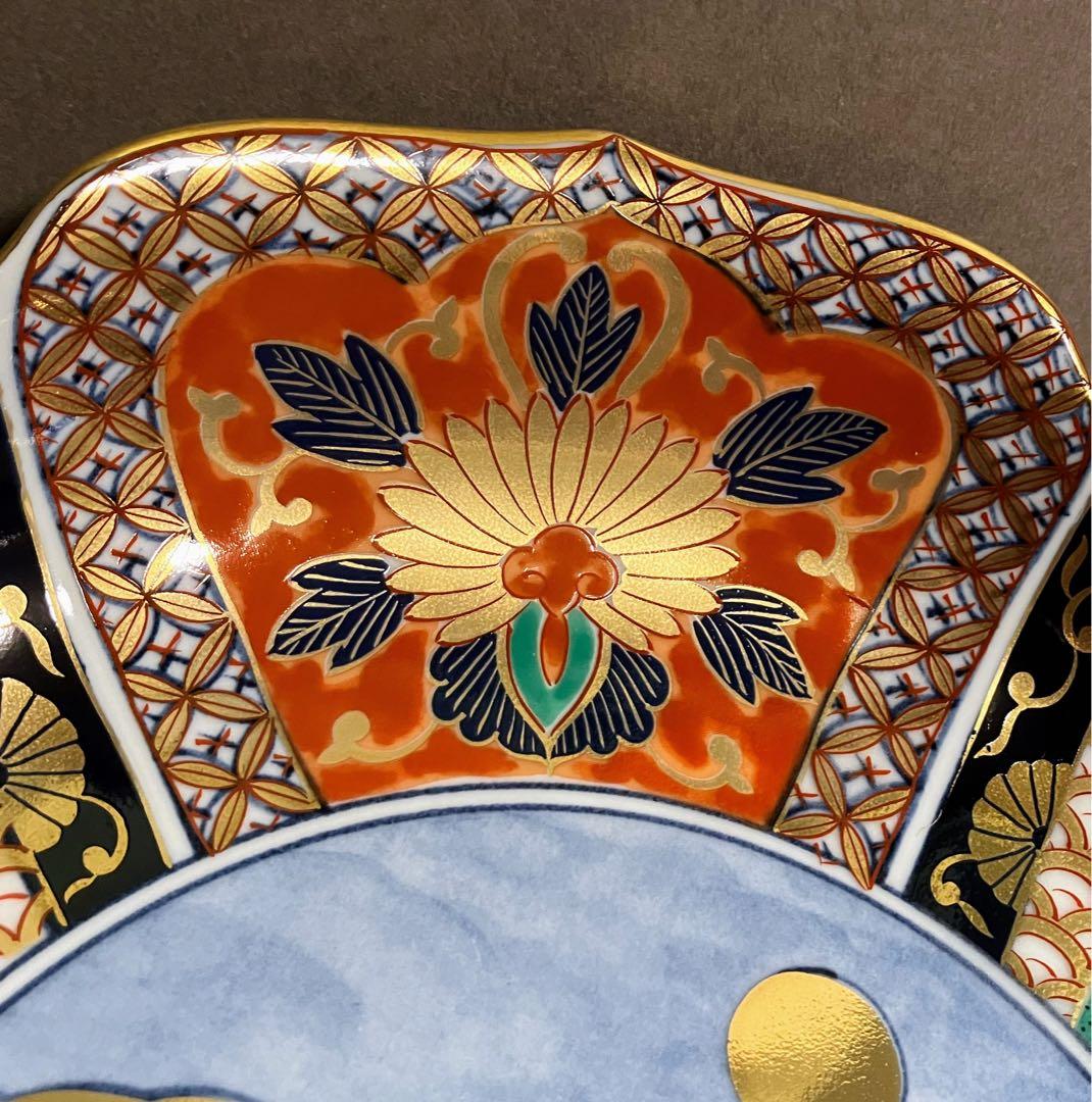 青藍 古伊万里様式 金襴手 大皿 花形 うさぎ 月 波