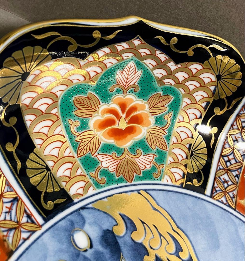 青藍 古伊万里様式 金襴手 大皿 花形 うさぎ 月 波