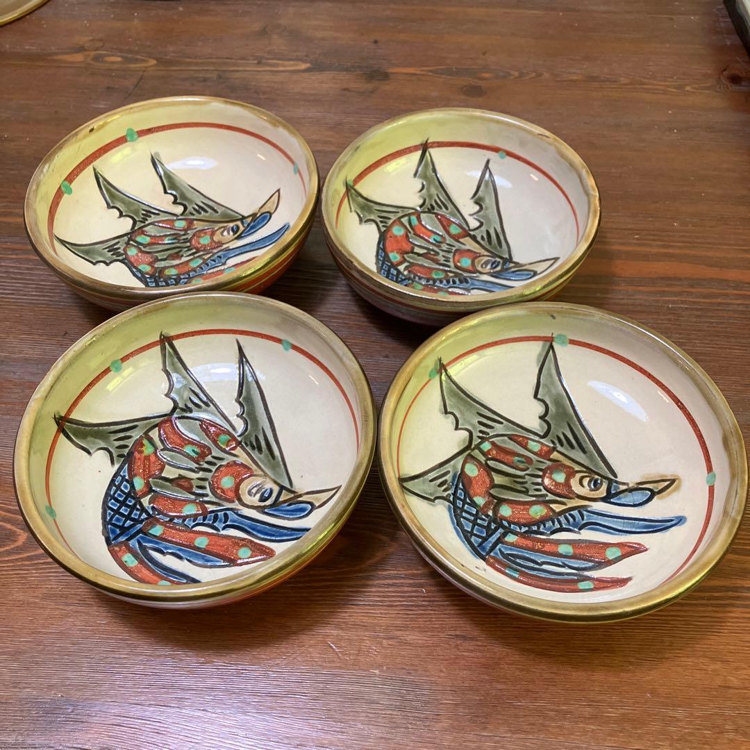 お値下げ　沖縄　やちむん焼　グルクン小鉢　4個セット