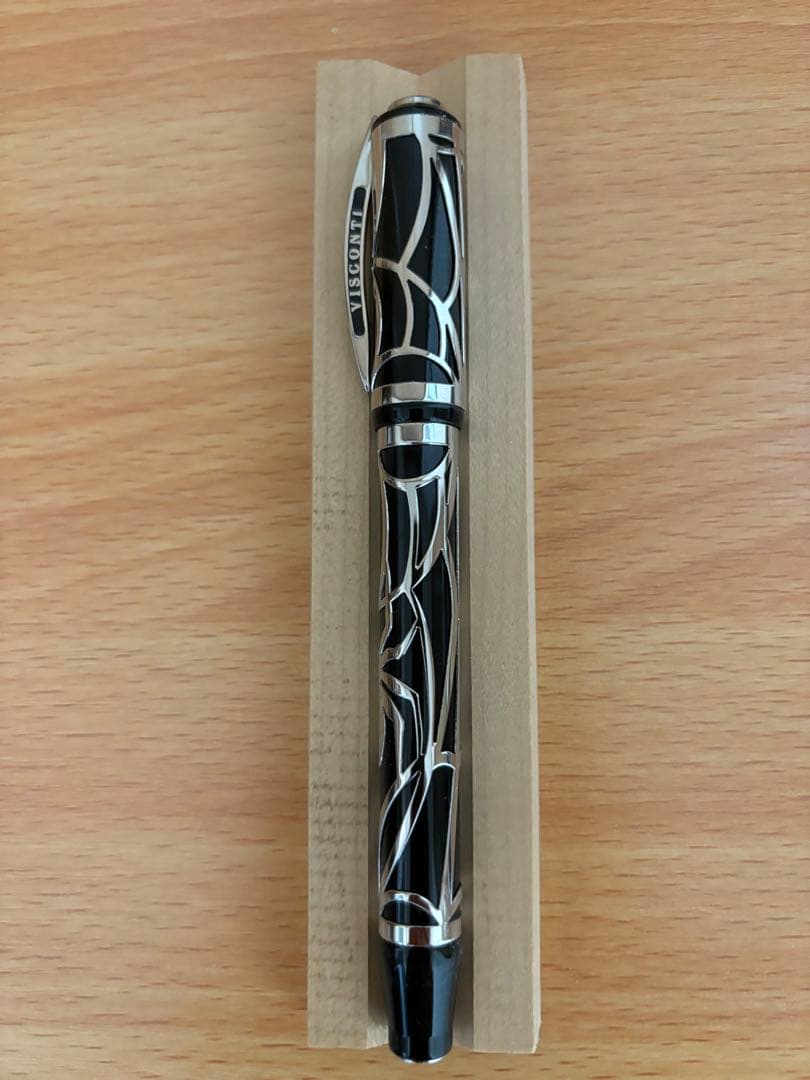 ビスコンティ　万年筆　アールヌーボー　蜘蛛