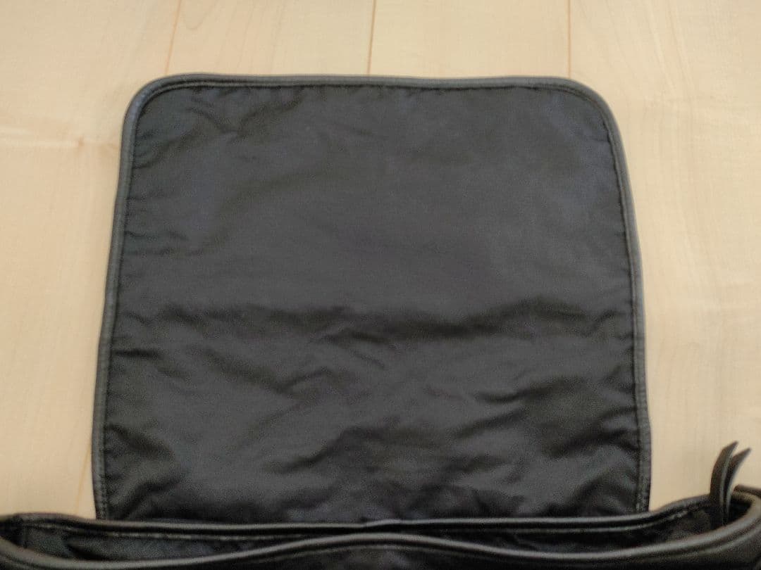 ドルチェ＆ガッバーナ　メッセンジャーバッグ