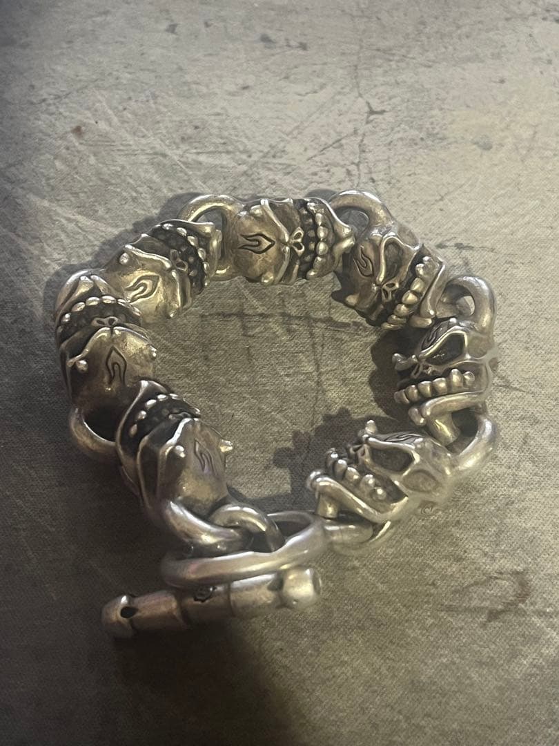 スターリンギア 旧型デビルブルーザー フルスカルブレスレット【廃盤モデル】