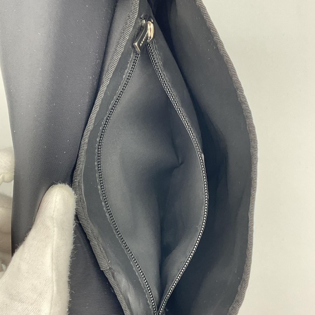 【レア】Burberry バーバリーメッセンジャーバッグ ノバチェック柄