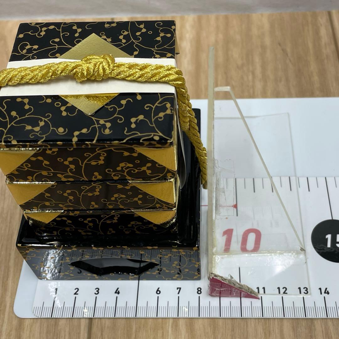 桃の節句　雛祭り雛人形飾り　雛道具　黒塗総唐草