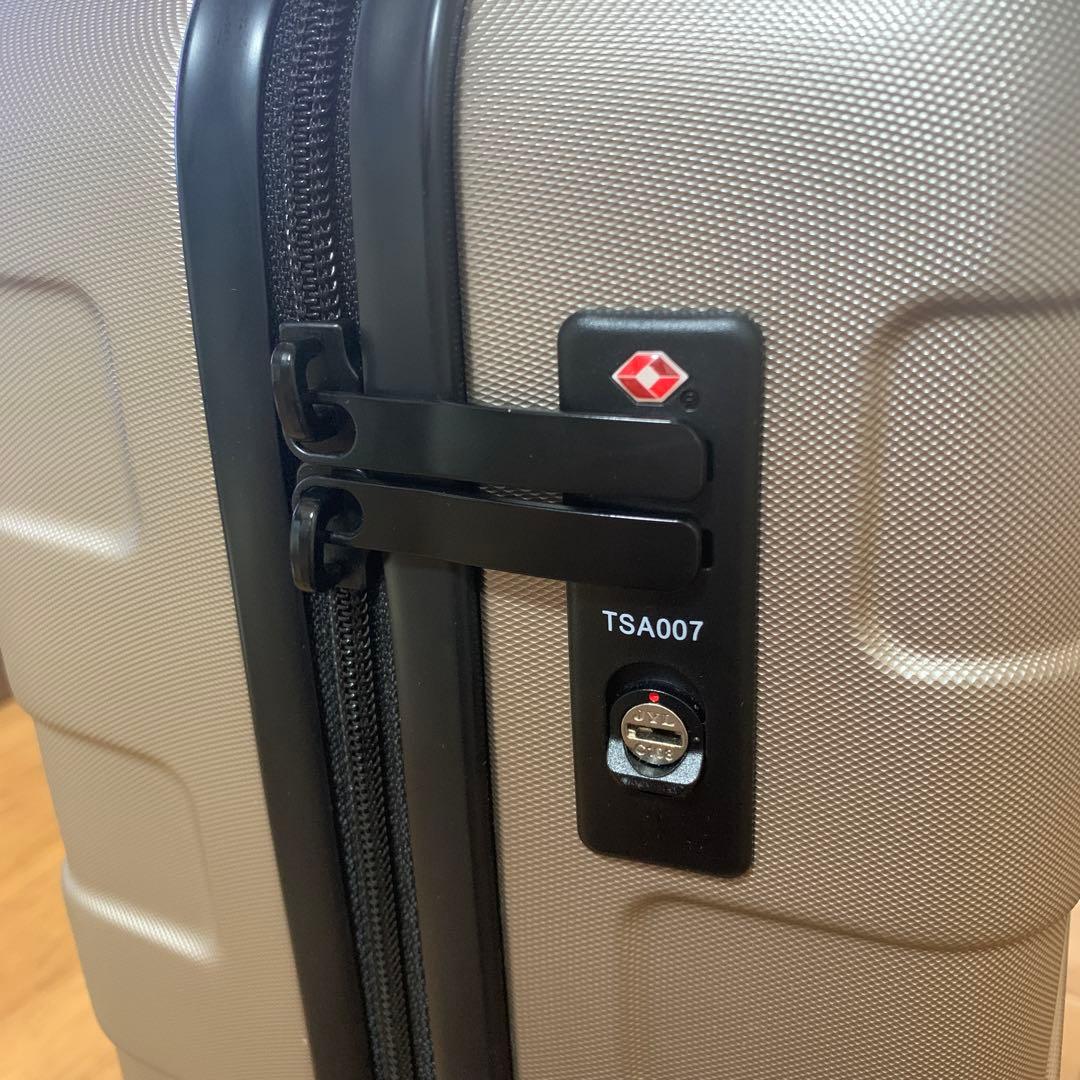 無印良品　ハードキャリーケース　20L