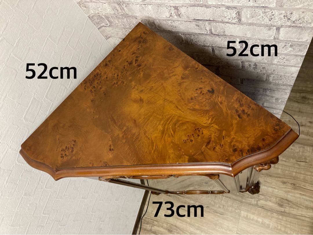 アンティーク大型キャビネットです。 サイズ:73×奥行き52高さ122.5cm