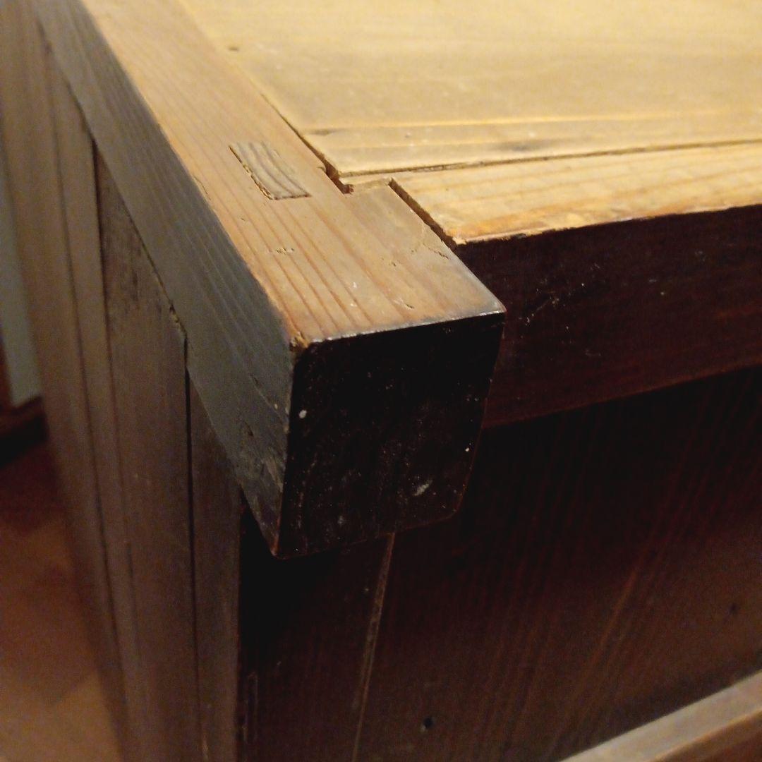 古い水屋の下置き。和箪笥　キャビネット　たんす　みずや