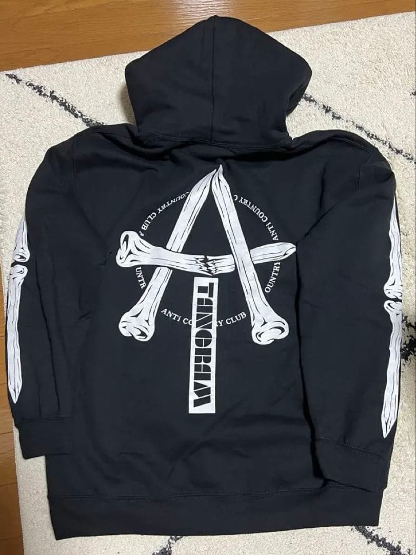 ANTI COUNTRY CLUB × TANGRAM SWEAT HOODIE
