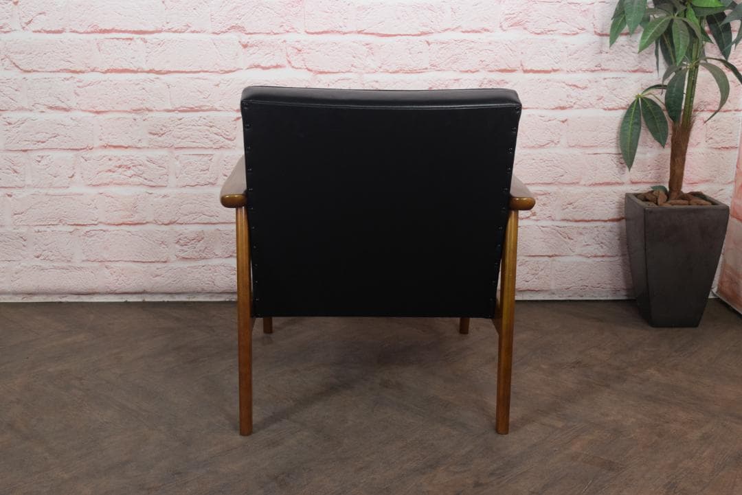 展示品　カリモク60 Kチェア スタンダードブラック　 W36170BW　19B