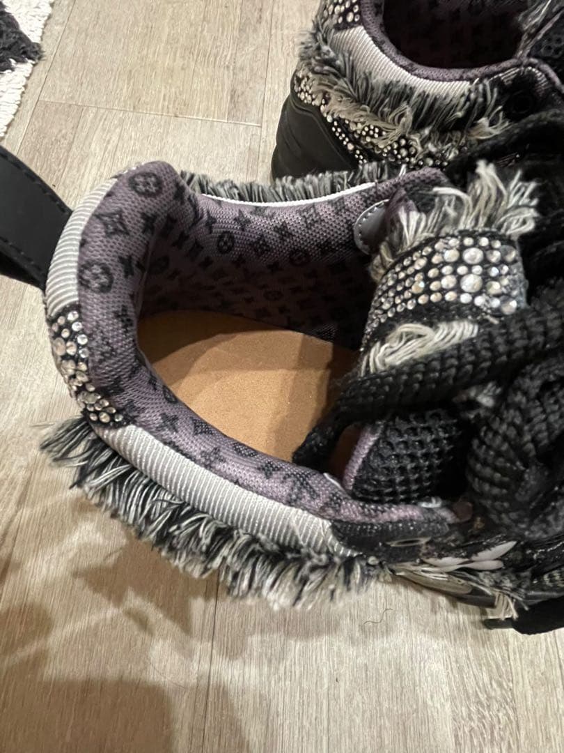 Louis Vuitton モノグラム・デニム・LV スニーカー