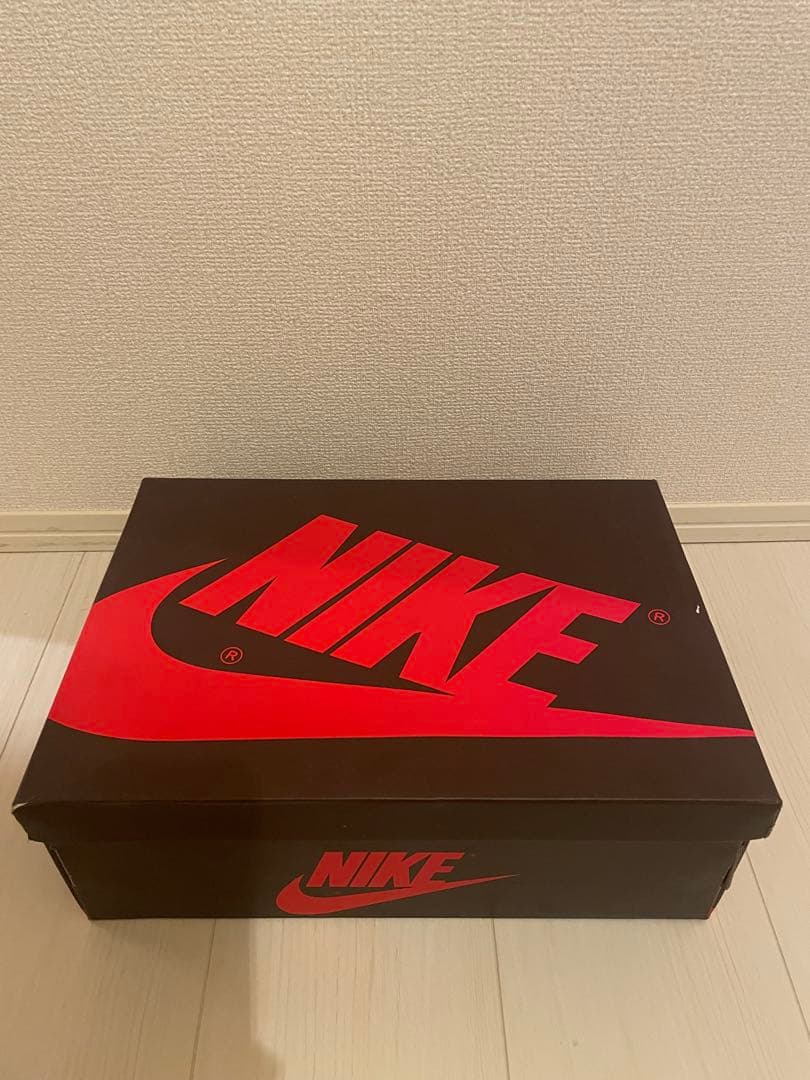 靴 Travis Scott NIKE Air Jordan 1